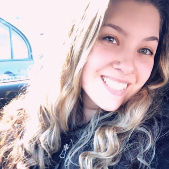 Meet your Posher, Megan - Picture 1 of 1